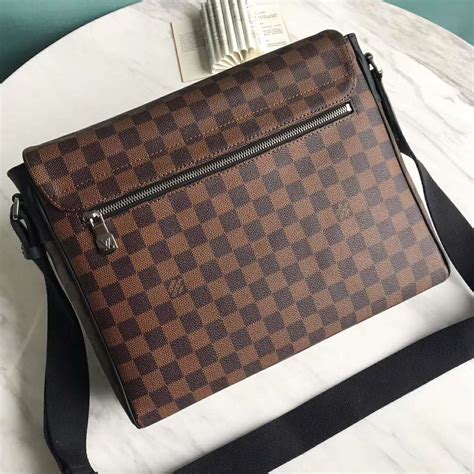 lv district mm damier ebene